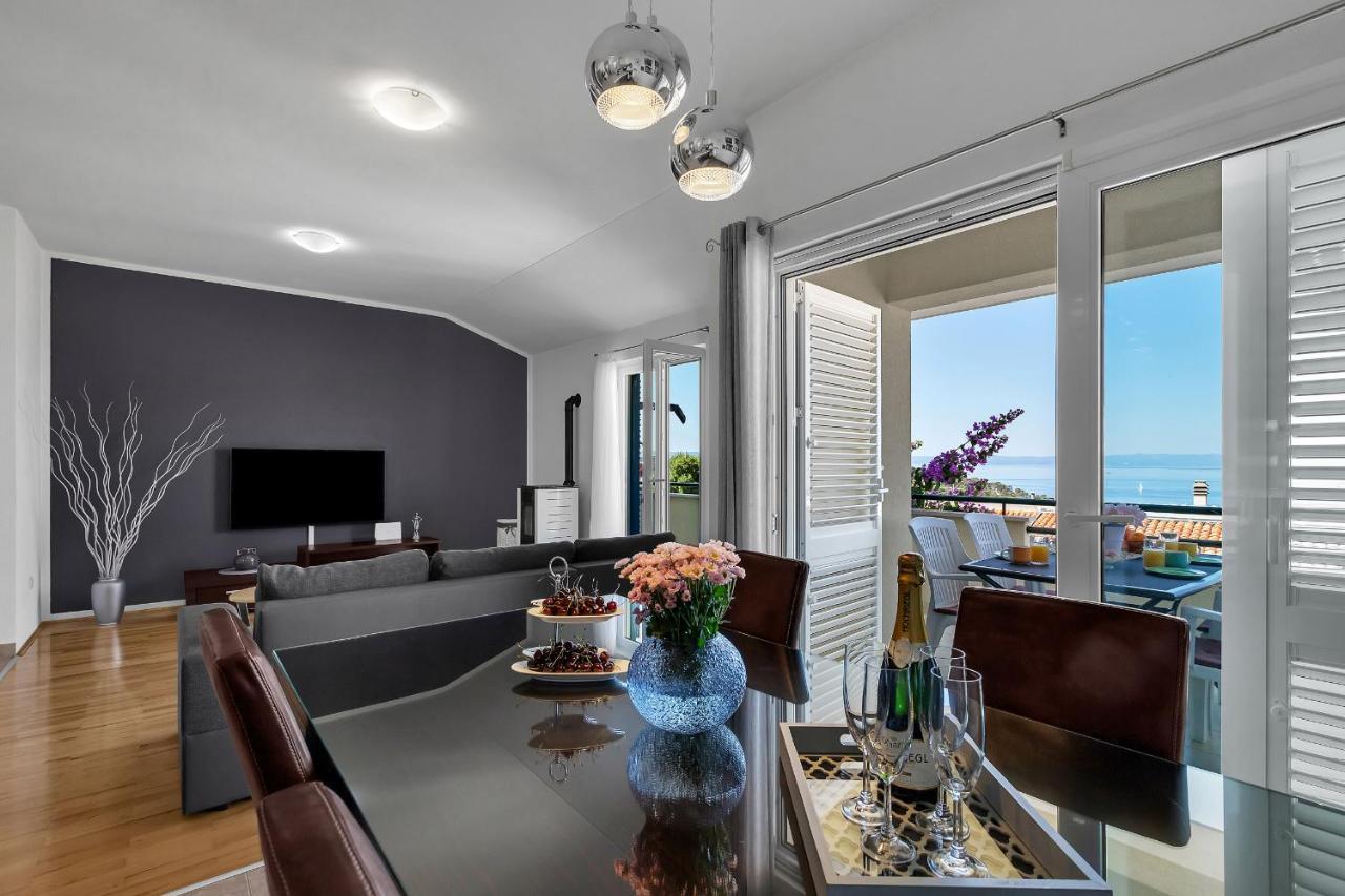Stunning City View Apartment Makarska Zewnętrze zdjęcie