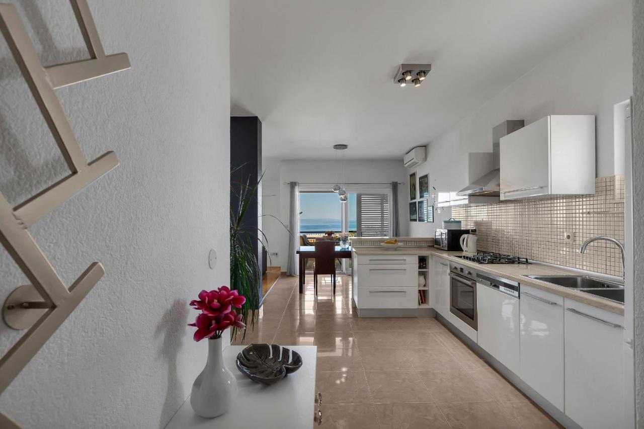 Stunning City View Apartment Makarska Zewnętrze zdjęcie