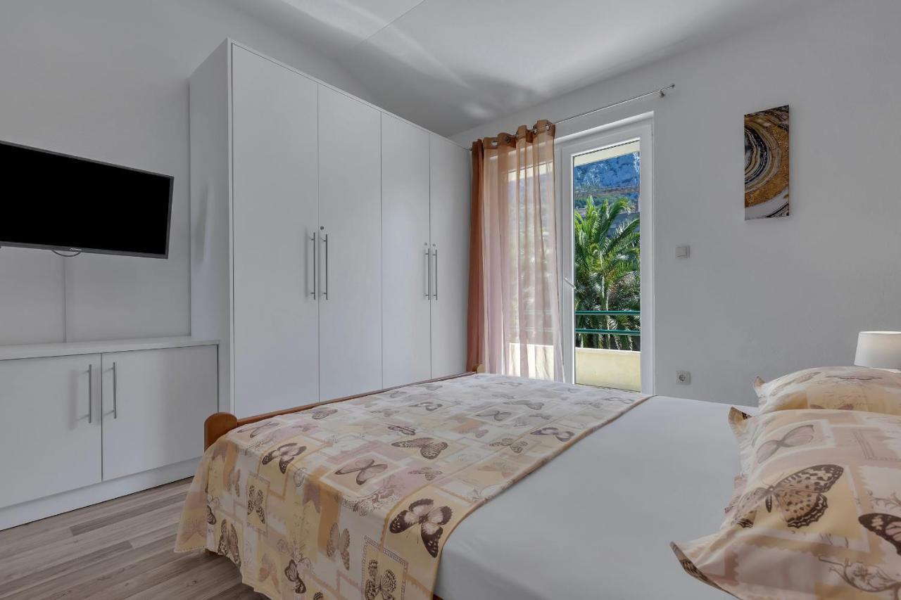 Stunning City View Apartment Makarska Zewnętrze zdjęcie