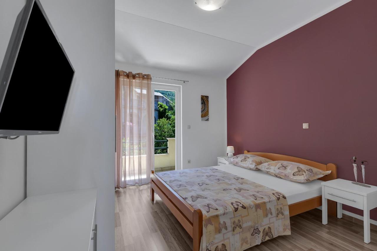 Stunning City View Apartment Makarska Zewnętrze zdjęcie